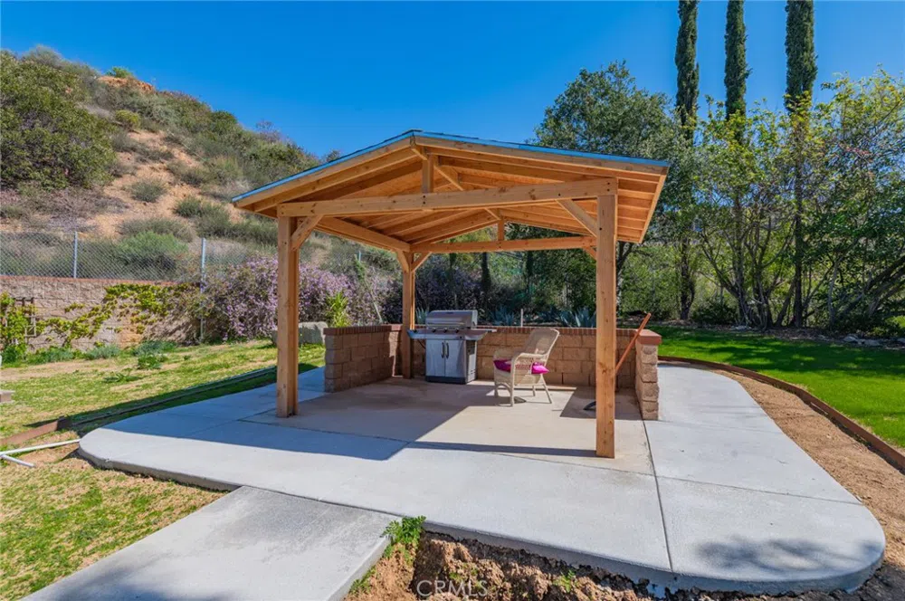 439 Deodar Lane Bradbury, CA 91008