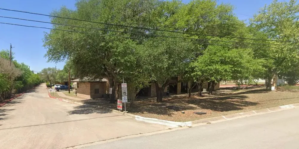 515 Roy St Kerrville, TX 78028