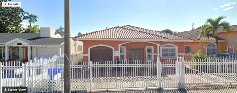 2250 SW 4th St