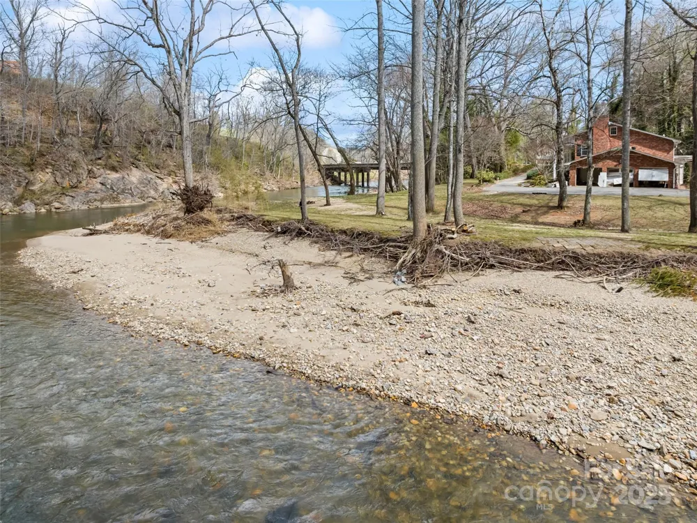 21 Riverbend Road Canton, NC 28716