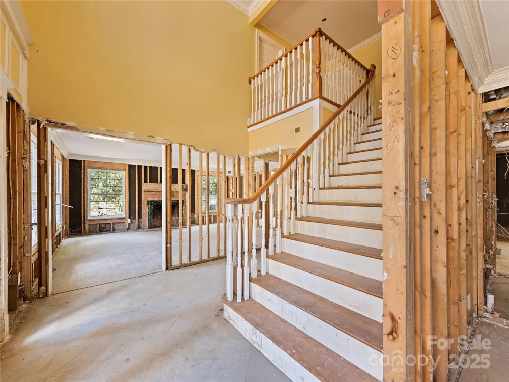 21 Riverbend Road Canton, NC 28716