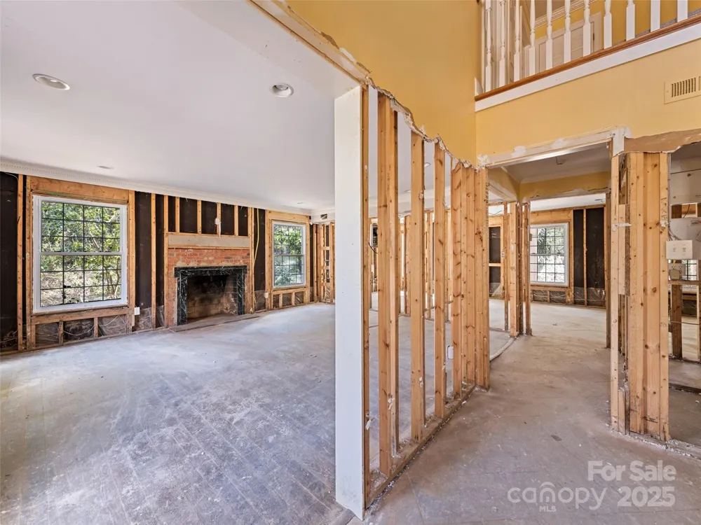 21 Riverbend Road Canton, NC 28716