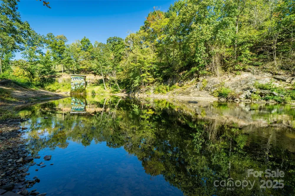 21 Riverbend Road Canton, NC 28716