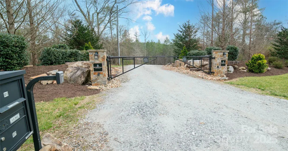 6355 McGalliard Pointe Drive NE #5 Valdese, NC 28690