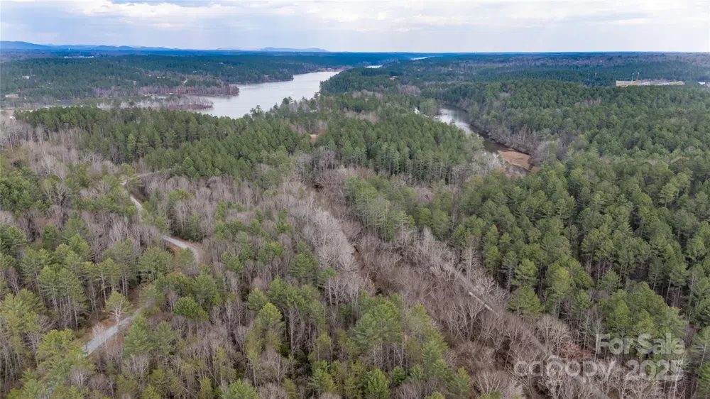 6355 McGalliard Pointe Drive NE #5 Valdese, NC 28690