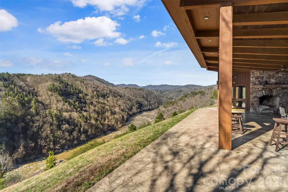 21 River Park Way #47 Marshall, NC 28753