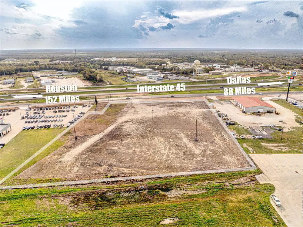350 Interstate 45 E Fairfield, TX 75840