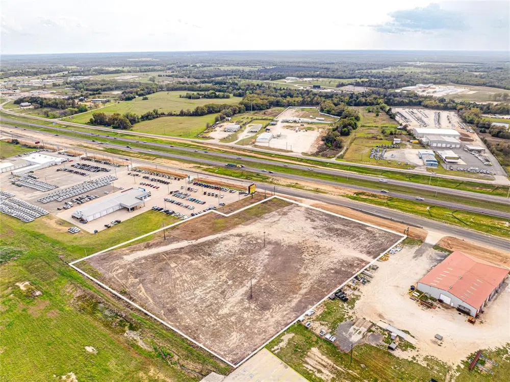 350 Interstate 45 E Fairfield, TX 75840