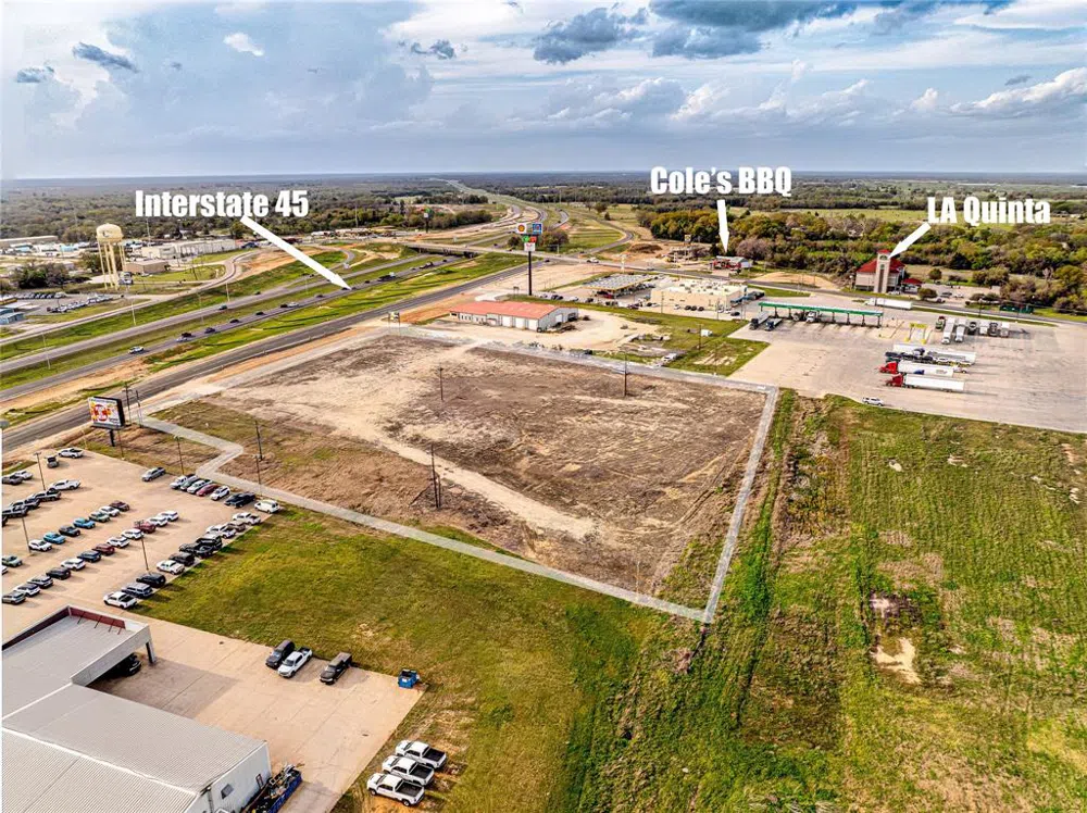 350 Interstate 45 E Fairfield, TX 75840