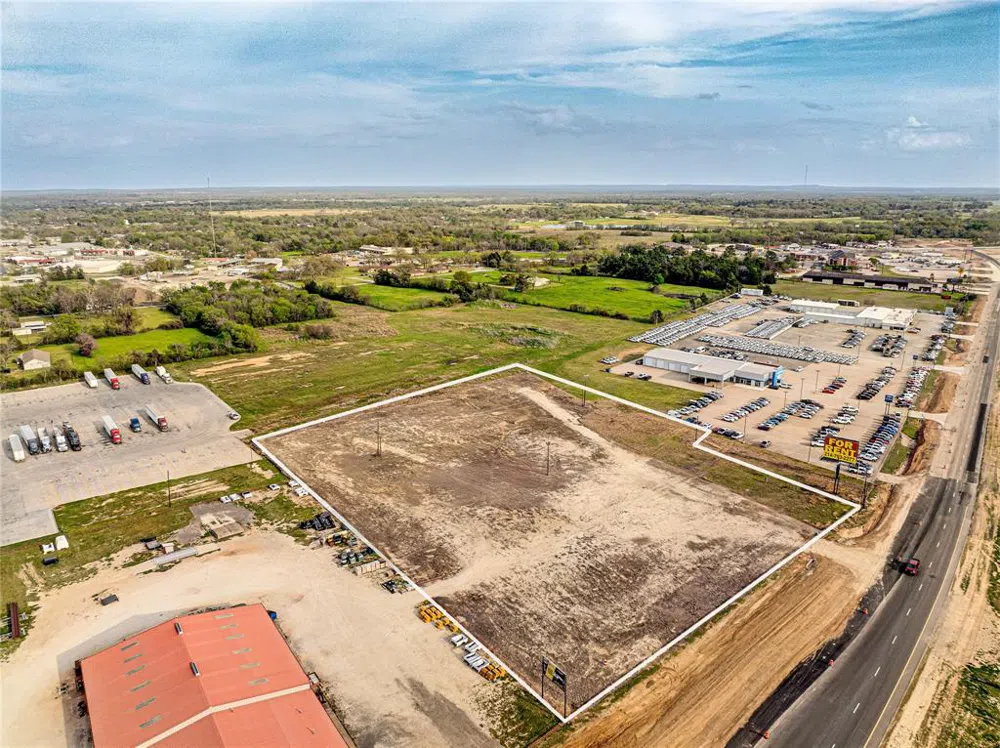 350 Interstate 45 E Fairfield, TX 75840