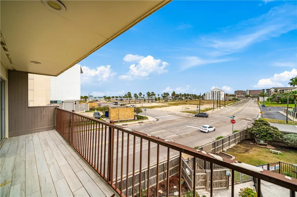 520 S Chaparral Street #1 Corpus Christi, TX 78401