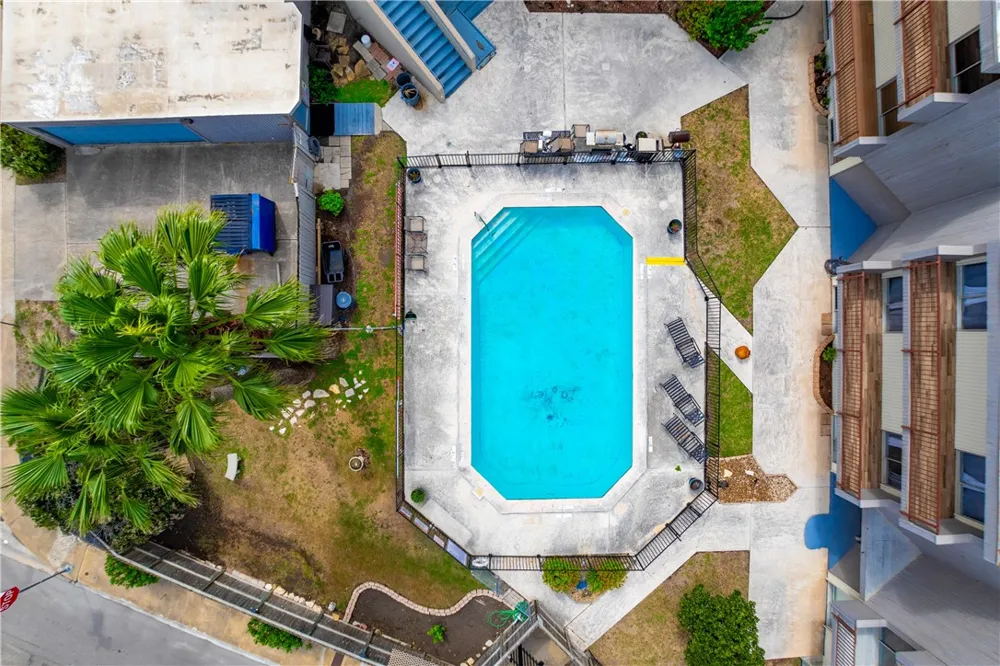520 S Chaparral Street #1 Corpus Christi, TX 78401