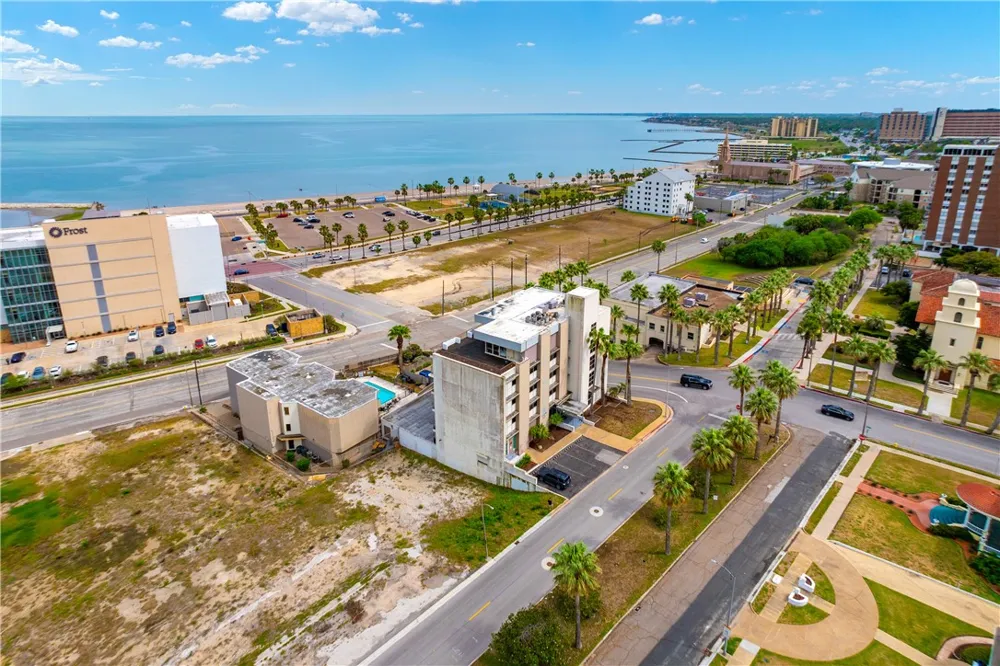 520 S Chaparral Street #1 Corpus Christi, TX 78401