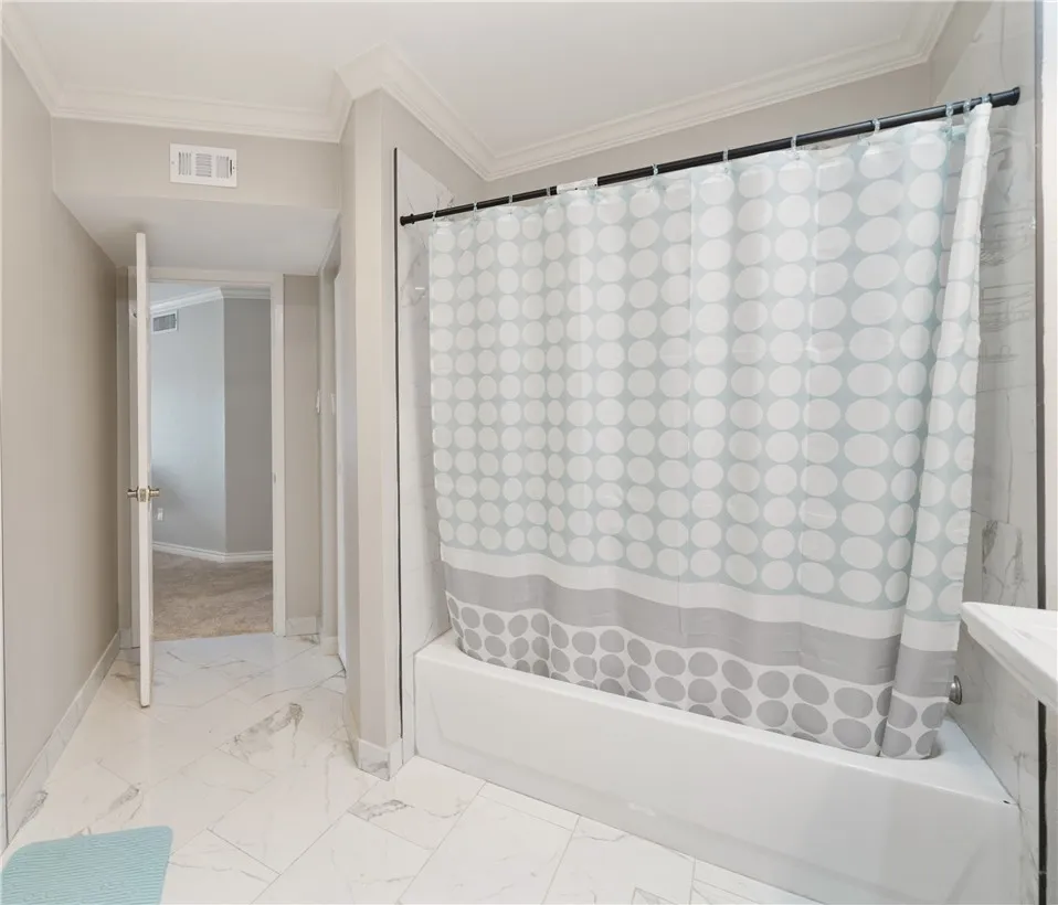 520 S Chaparral Street #1 Corpus Christi, TX 78401