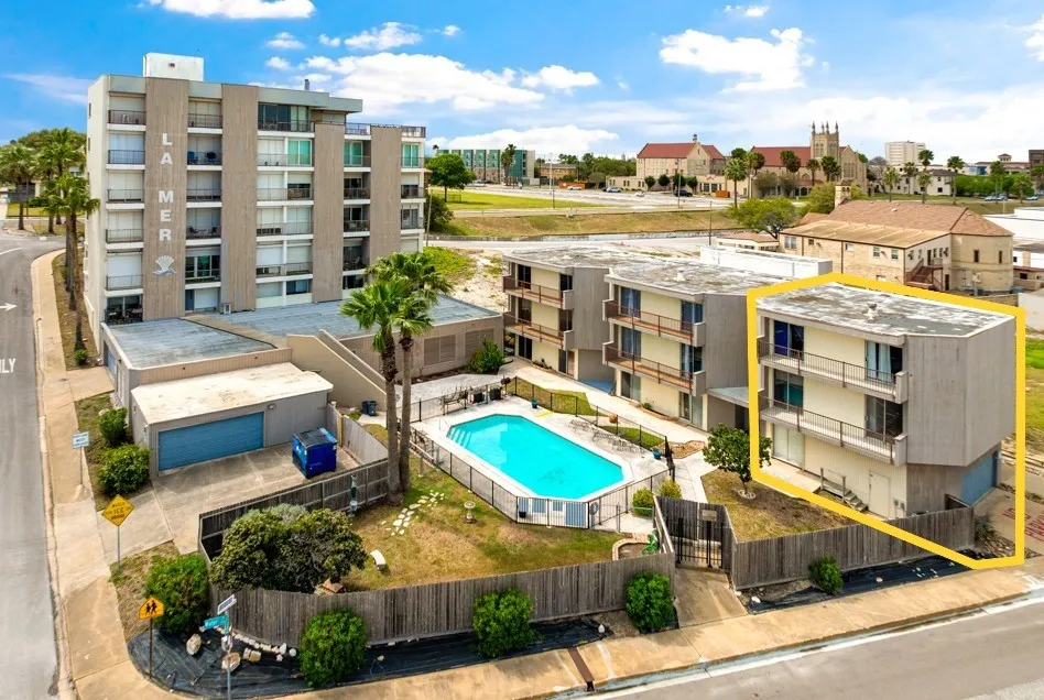 520 S Chaparral Street #1 Corpus Christi, TX 78401