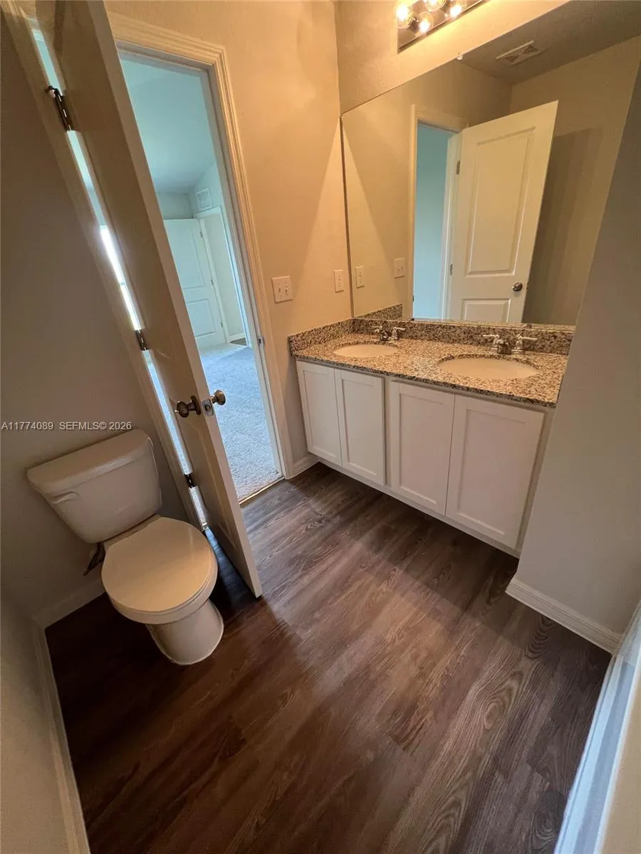 9084 Aegean Cir Lehigh Acres, FL 33936