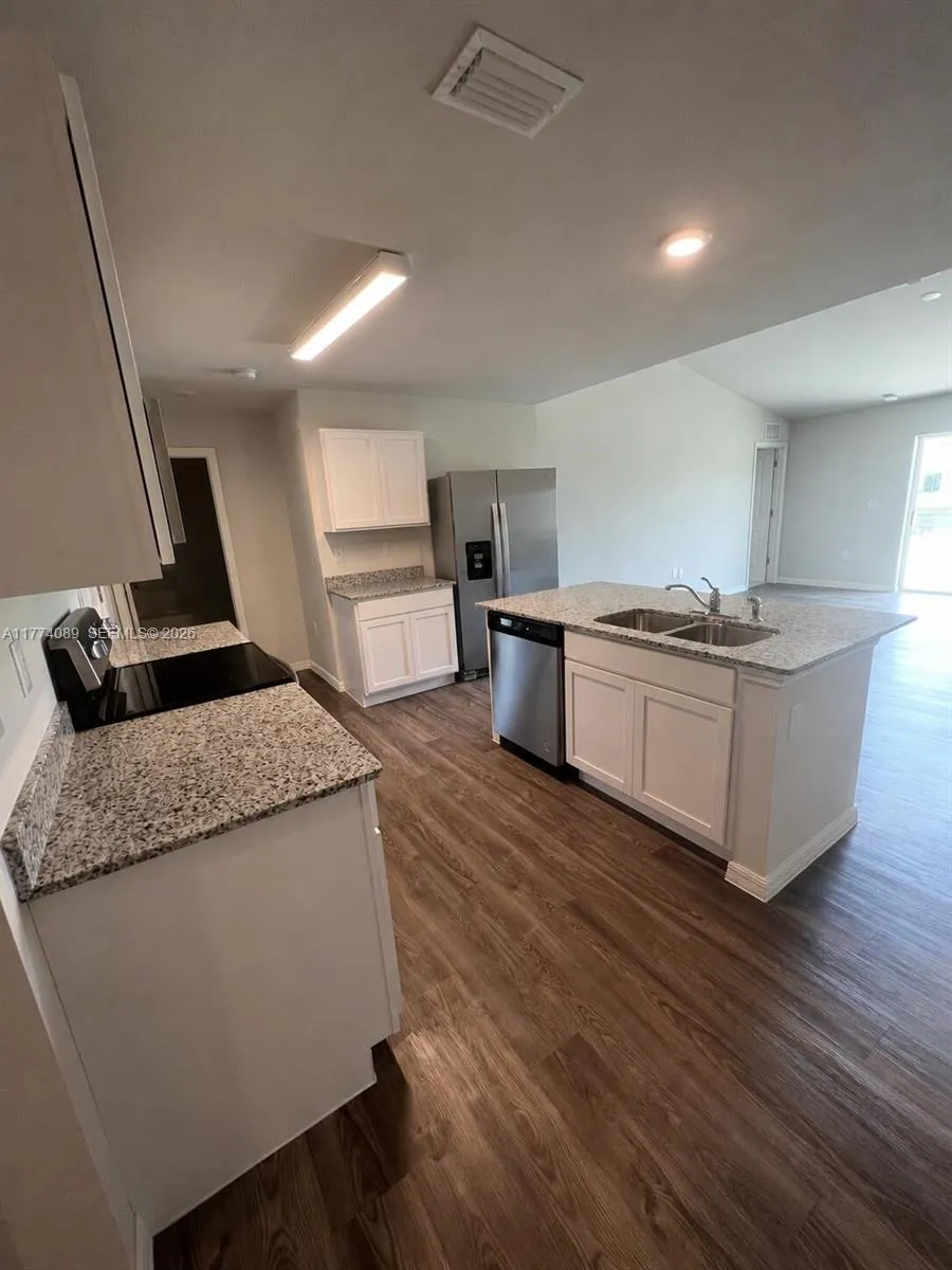 9084 Aegean Cir Lehigh Acres, FL 33936