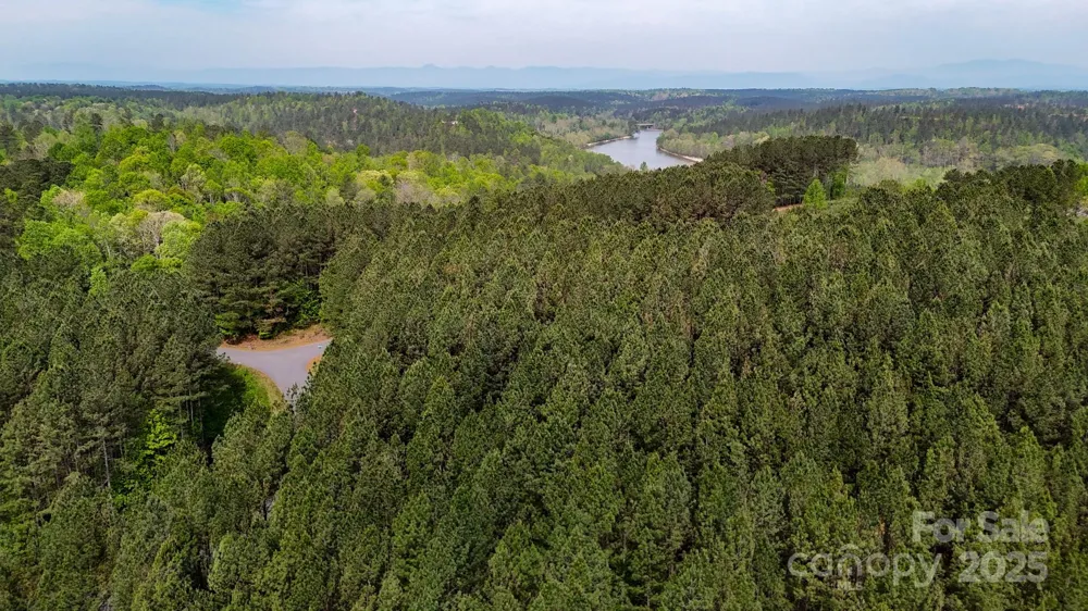 103 W Shortoff Trail NW #113 Valdese, NC 28690