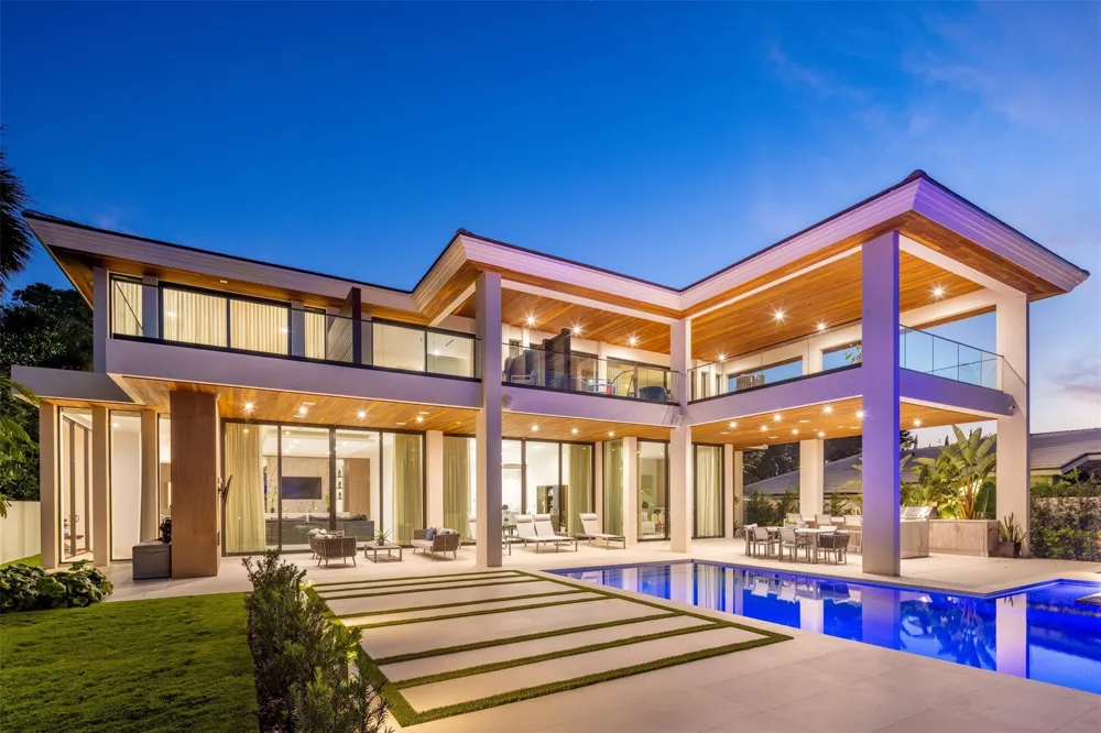 2421 Barcelona Drive