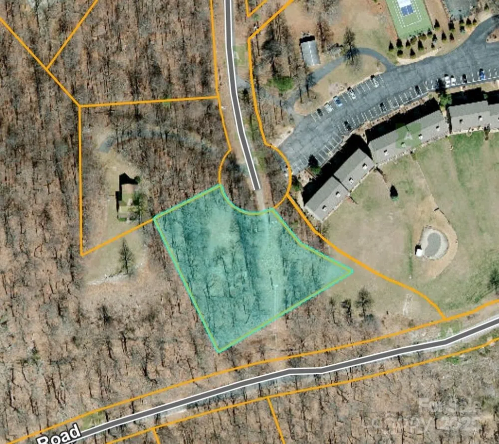 1.1 Acre Blockaders Den Road Columbus, NC 28722