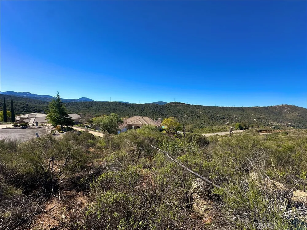 2005 Corte Asoleado Alpine, CA 91901
