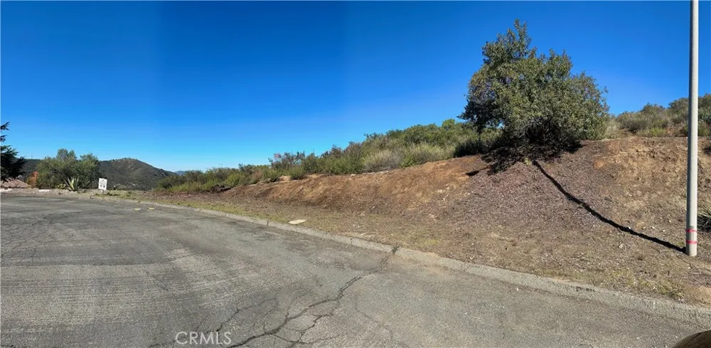 2005 Corte Asoleado Alpine, CA 91901