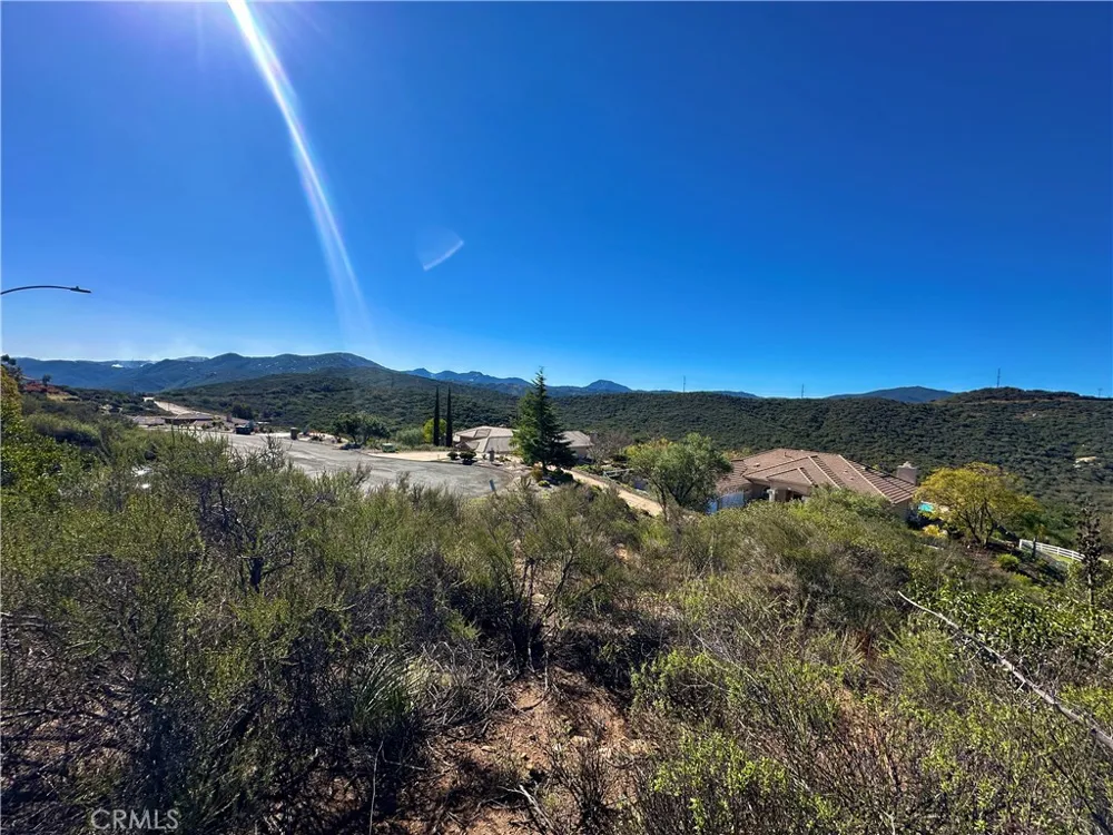 2005 Corte Asoleado Alpine, CA 91901