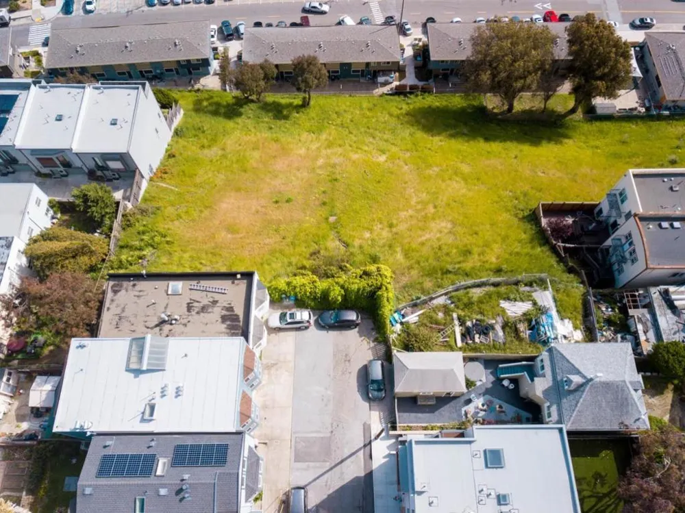 132 Bache Street San Francisco, CA 94110
