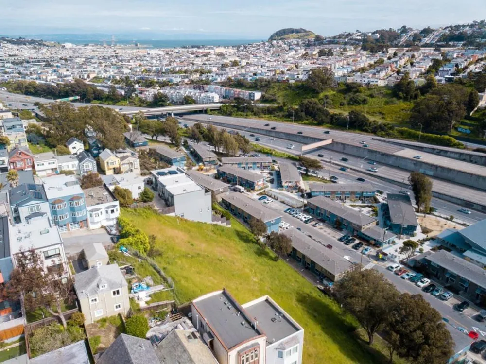 132 Bache Street San Francisco, CA 94110