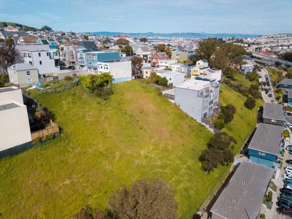 132 Bache Street San Francisco, CA 94110