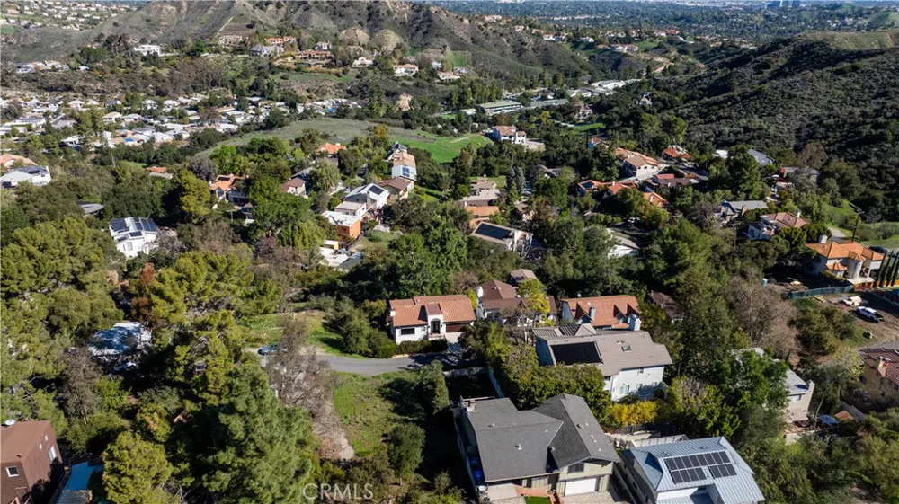 Clover Trail Calabasas, CA 91302