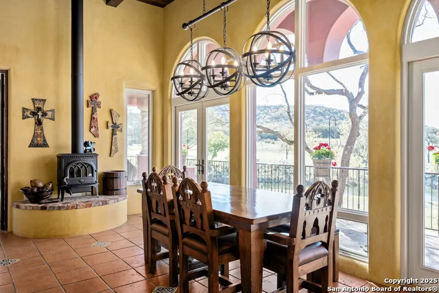 4198 BEAR SPRINGS RD Pipe Creek, TX 78063