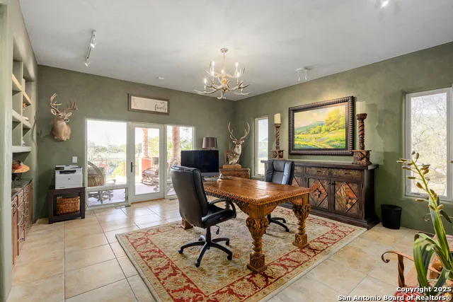 4198 BEAR SPRINGS RD Pipe Creek, TX 78063