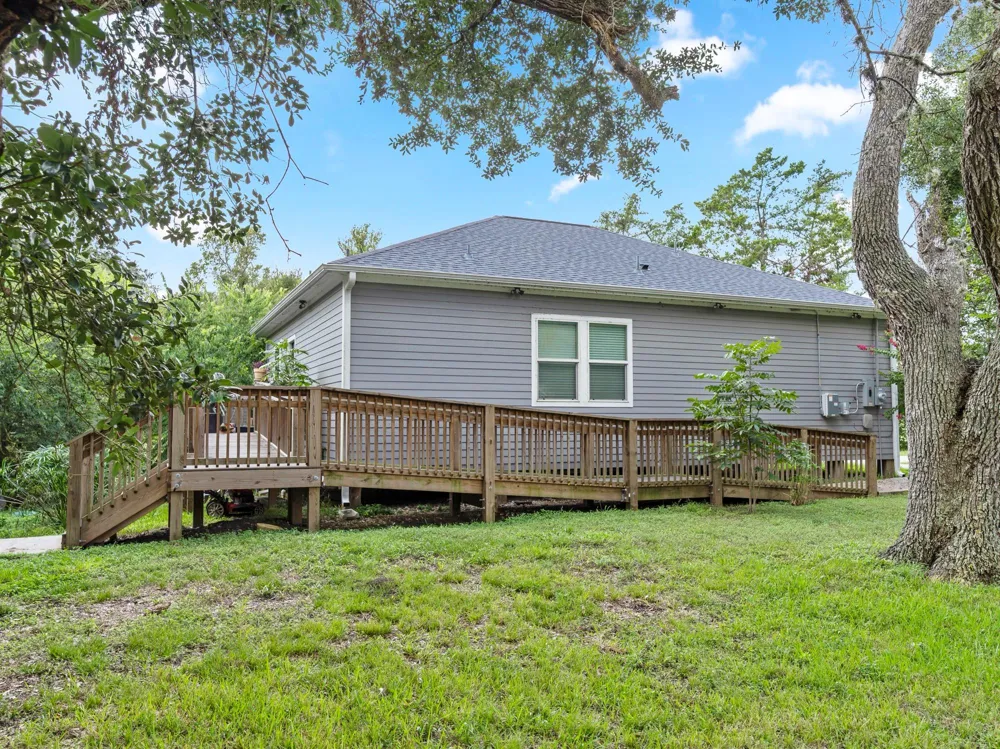 334 Old River Road Palacios, TX 77465