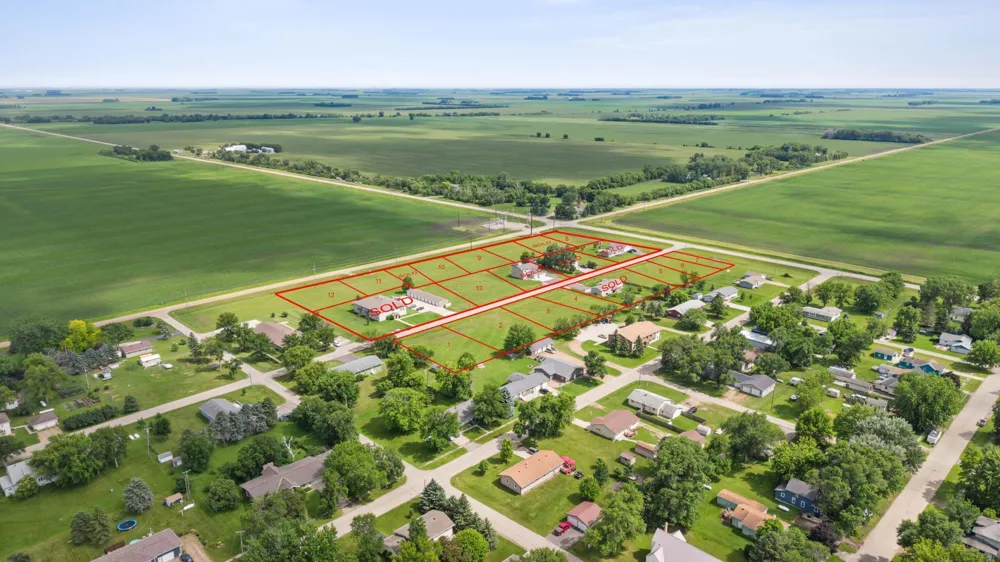 204 6th Street S Fairmount, ND 58030