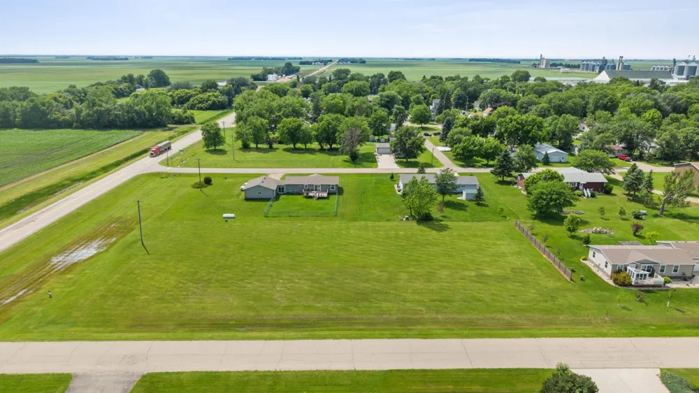 310 6th Street S Fairmount, ND 58030