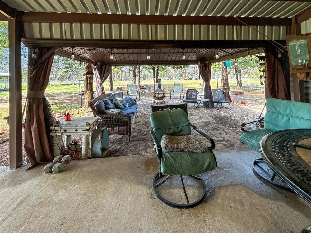 1477 Cedar Mills Road Gordonville, TX 76245