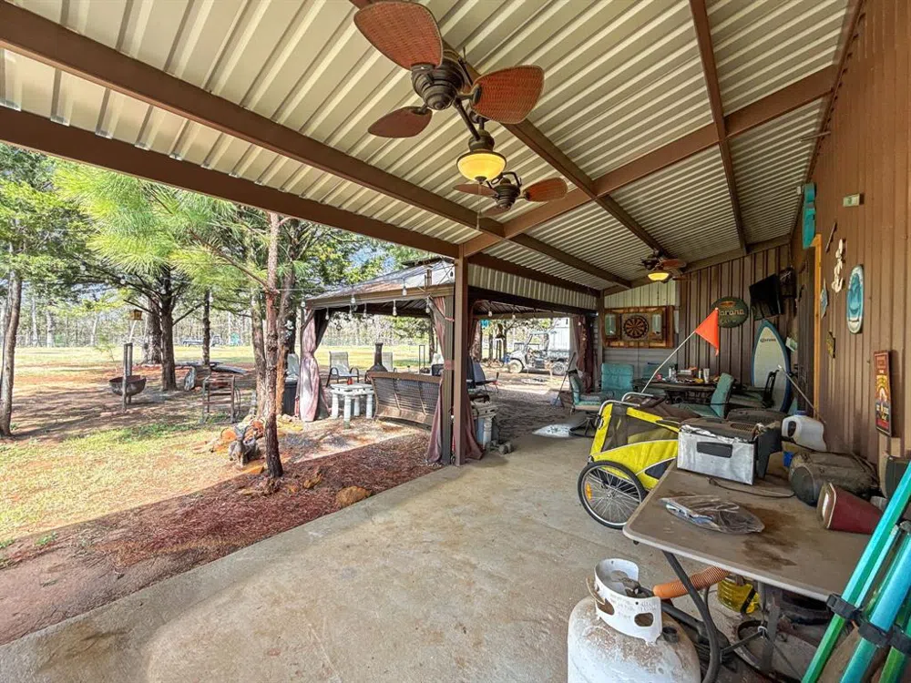 1477 Cedar Mills Road Gordonville, TX 76245