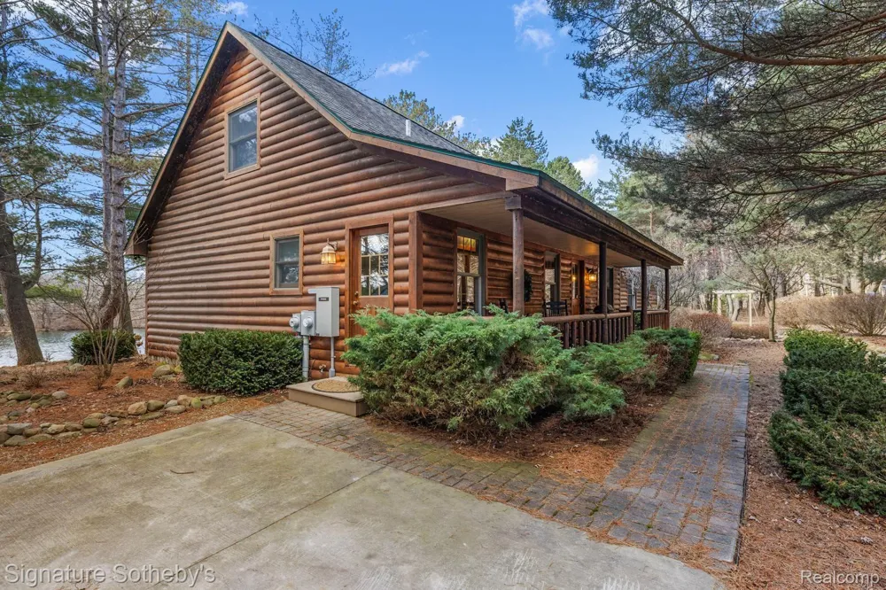 7699 MINNICK ROAD Rubicon Township, MI 48441
