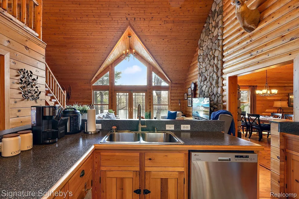 7699 MINNICK ROAD Rubicon Township, MI 48441