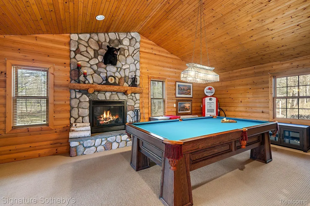 7699 MINNICK ROAD Rubicon Township, MI 48441