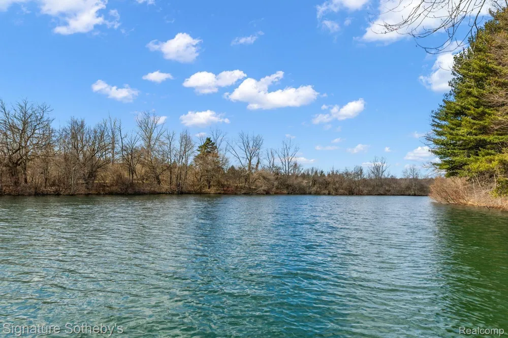 7699 MINNICK ROAD Rubicon Township, MI 48441