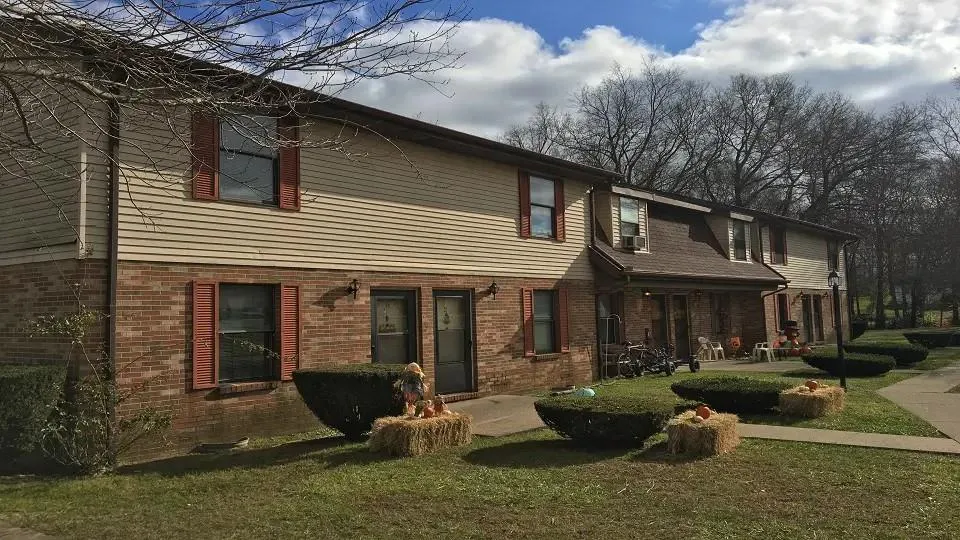 400 Elm St Leesburg, OH 45135
