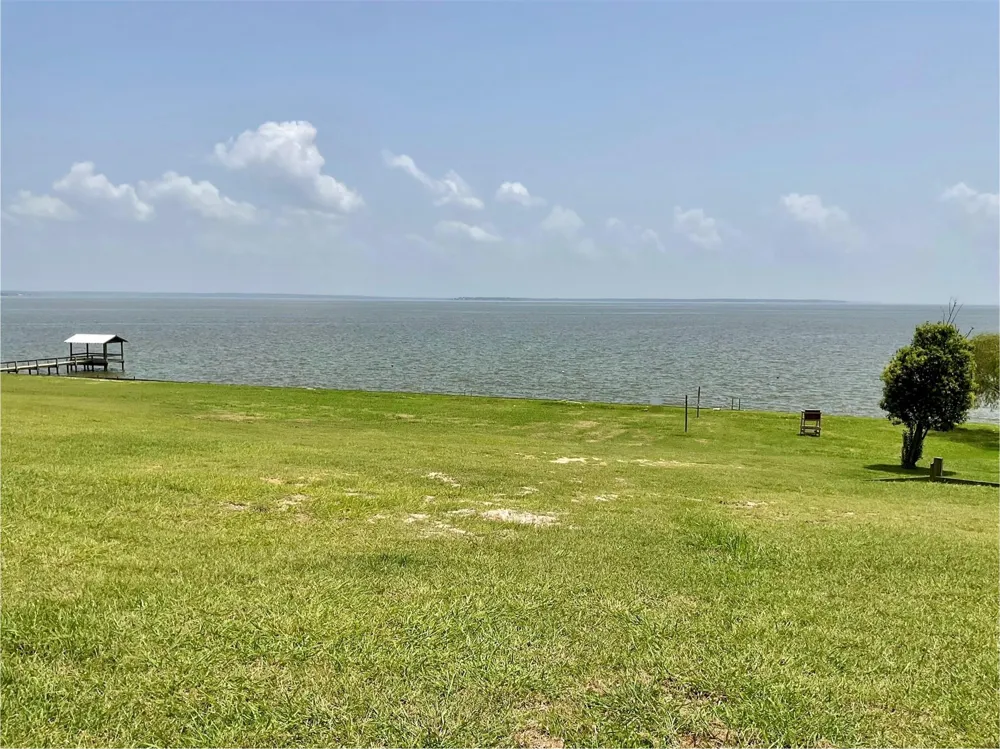 10420 Us Hwy 190 W Point Blank, TX 77364
