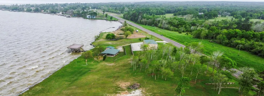 10420 Us Hwy 190 W Point Blank, TX 77364
