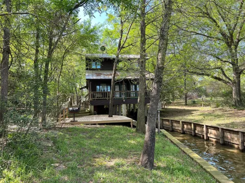6019 County Road 374
