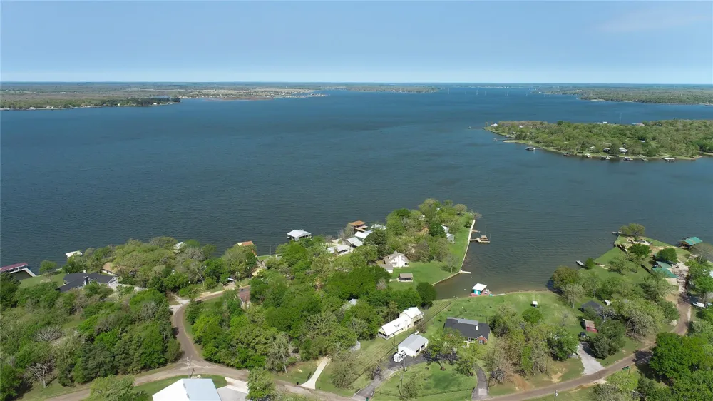 6019 County Road 374 Marquez, TX 77865