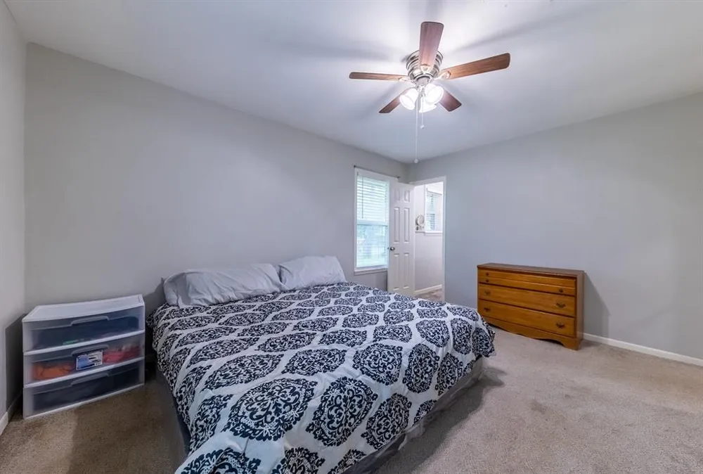 7338 FM 1624 Lexington, TX 78947