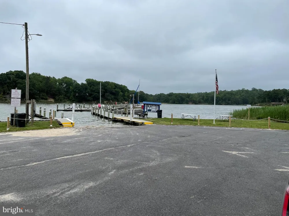 BAY POINTE DRIVE Montross, VA 22520