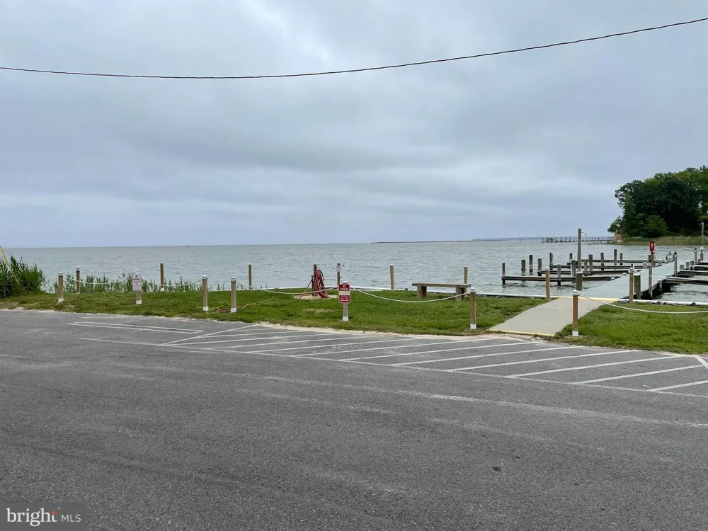 BAY POINTE DRIVE Montross, VA 22520